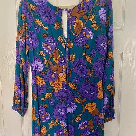 Jumpsuit - Picture 2 of 4